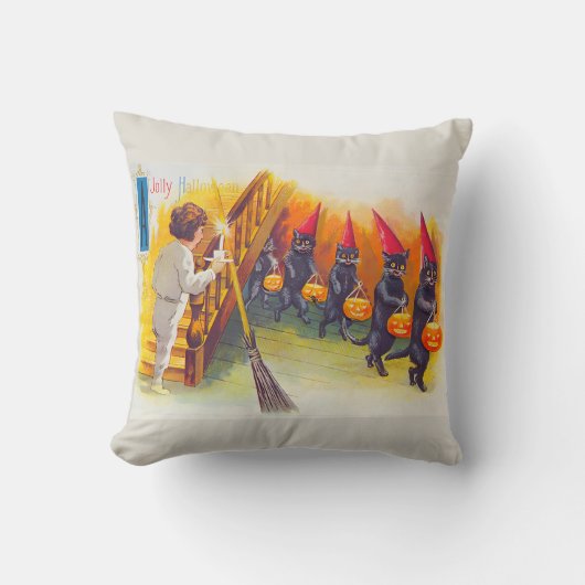 Vintage Halloween Black Cats クッション (正面)