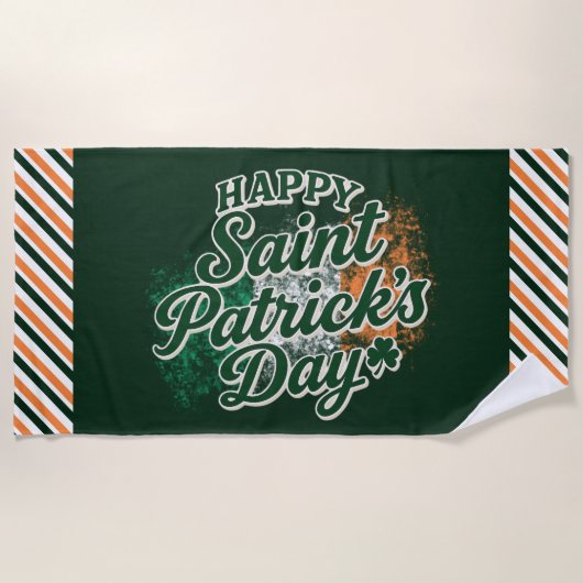 Vintage Happy Saint Patrick's day  ビーチタオル (正面)