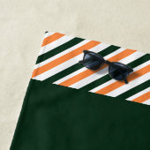 Vintage Happy Saint Patrick's day  ビーチタオル (インサイチュ)