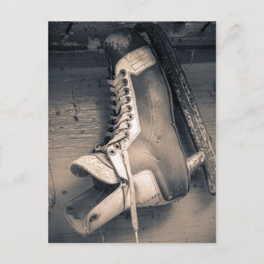 Vintage hockey skate BW ポストカード (正面)