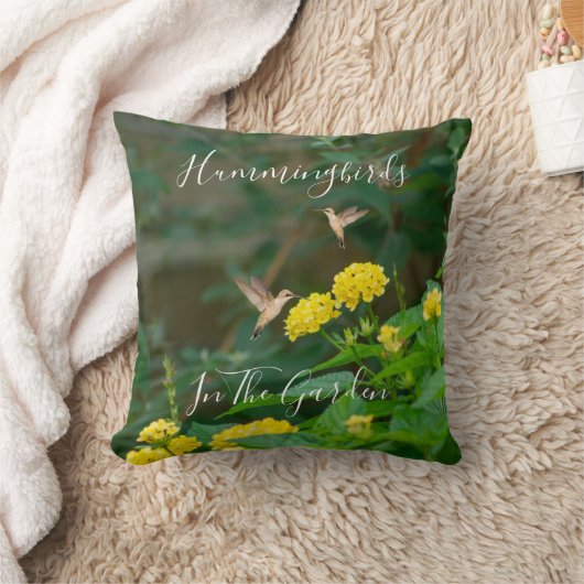 Vintage Hummingbird & Wildflower Botanical クッション (ブランケット)