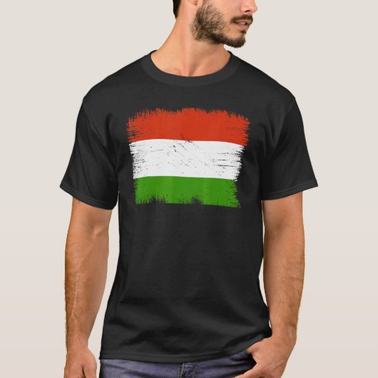Vintage Hungary Flag Hungarian Independence Day Tシャツ (正面)