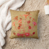 Vintage Inspired Floral Throw Pillow クッション (ブランケット)
