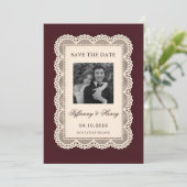 Vintage  Lace Burgundy Save the Date (スタンド正面)