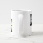 Vintage Lakeside Fishing Silhouette ジャンボコーヒーマグカップ (裏面)