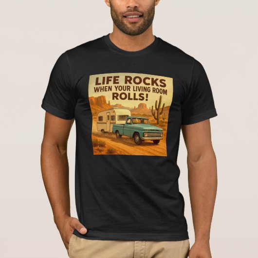 Vintage Life Rocks Deset RV Adventure Tシャツ (正面)