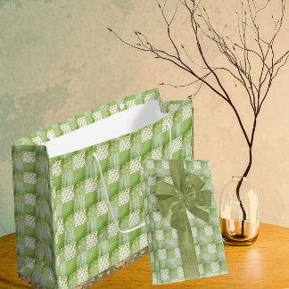 Vintage Look Green Yellow Ecru Patchwork  ラージペーパーバッグ