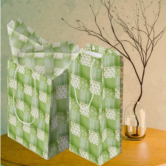 Vintage Look Green Yellow Ecru Patchwork  ワインギフトバッグ