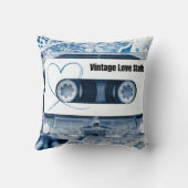 Vintage Love Static クッション (裏面)