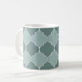 Vintage Moroccan trellis quatrefoil seamless patte コーヒーマグカップ (正面左)