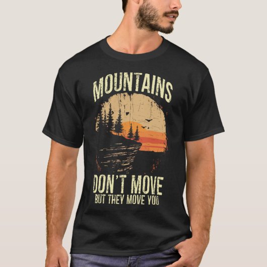 Vintage Mountains Retro Adventure Tシャツ (正面)