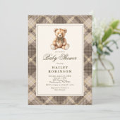 Vintage Neutral Plaid Teddy Bear Baby Shower 招待状 (スタンド正面)