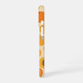 Vintage Pattern with Stylized Apricots iPhone 16ケース (左側面)