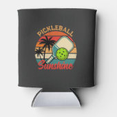 Vintage Pickleball Sunshine Club Retro Paddle 缶クーラー (正面)