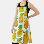 vintage pineapple seamless pattern isolated on whi エプロン (インサイチュ)
