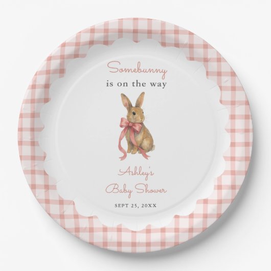 Vintage Pink Gingham Bunny Girl Baby Shower ペーパープレート (正面)