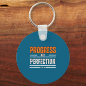 Vintage Progress Not Perfection Motivational Phras キーホルダー (正面)