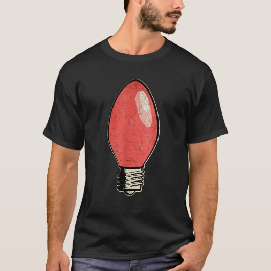 Vintage Red Christmas Tree Light Bulb Tシャツ (正面)