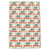 Vintage Retro 50 And Fabulous Birthday ミディアムペーパーバッグ (正面)