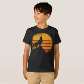Vintage Retro Mountain Silhouette Wolf Howling Wol Tシャツ (正面フル)