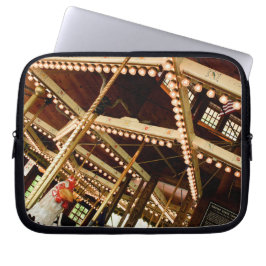 Vintage Rooster Carousel  ラップトップスリーブ