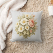Vintage Roses & Daisies Floral Bouquet  クッション (ブランケット)