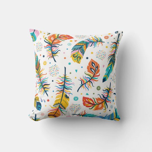 Vintage seamless feathers pattern in boho style クッション (正面)