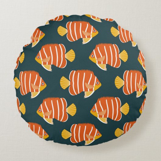 Vintage seamless pattern with fish. Creative desig ラウンドクッション (正面)