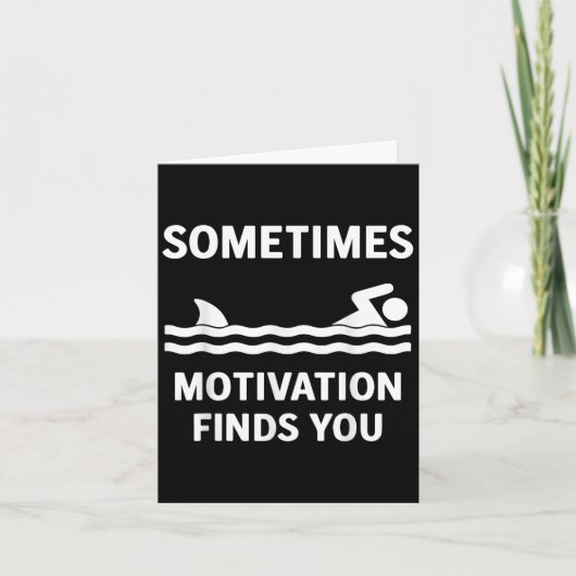 Vintage Sometimes Motivation Finds You Tee - Funny カード (正面)