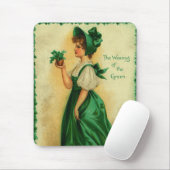 Vintage St. Patrick's Day Lass Wearing Green マウスパッド (マウス)