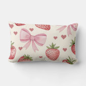 Vintage Strawberry and Pink Bows Coquette Pillow ランバークッション (裏面)