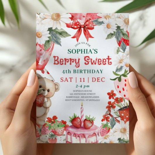 Vintage Strawberry Berry Sweet 4th Birthday 招待状