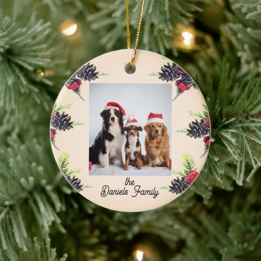 Vintage Style Pine Cone & Berries Christmas Photo セラミックオーナメント (ツリー)