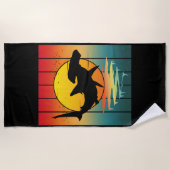Vintage Sunset Hammerhead Shark  ビーチタオル (正面)