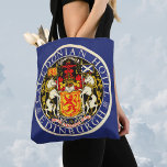 Vintage Travel Caledonian Hotel Edinburgh Scotland トートバッグ<br><div class="desc">Vintage illustration European travel poster or luggage label from the Caledonian Hotel, Edinburgh, Scotland featuring the royal coat of arms of Scotland. A circle design with a red lion symbolizing the King of Scots, on top of the shield is the helm and crest. The lion wears the Crown of Scotland...</div>