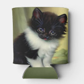 Vintage Tuxedo Kitten Illustration 缶クーラー (裏面)