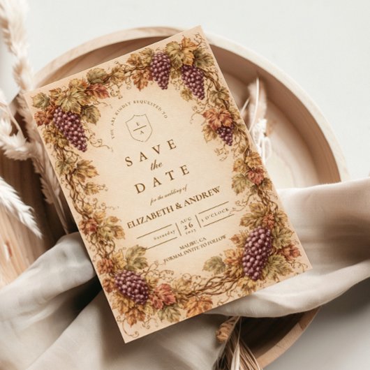 Vintage Vineyard Grapes Wedding セーブザデート