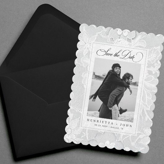 Vintage White Lace Elegant 2 Photo Wedding セーブザデート