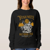 Vintage Wolf in Yosemite Wilderness スウェットシャツ (正面)