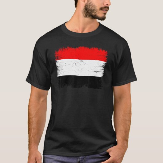 Vintage Yemen Flag Yemeni Independence Day Tシャツ (正面)