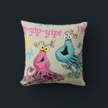 Vintage Yip-Yips クッション<br><div class="desc">Personalize this classic art style of the Martians on your Zazzle product. This item is recommended for ages 2 . © 2014 Sesame Workshop. www.sesamestreet.org</div>
