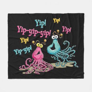 Vintage Yip-Yips フリースブランケット
