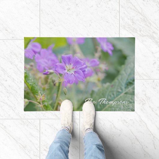 Violet Geranium Wildflower Photo With Family Name ドアマット (室内)