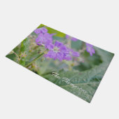 Violet Geranium Wildflower Photo With Family Name ドアマット (アングル)
