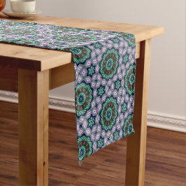 Violet Jewel Tile Pattern ミディアムテーブルランナー