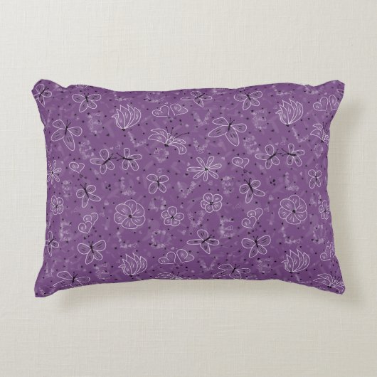 Violet Mauve Butterfly LOVE – シームレスパターン。 アクセントクッション (正面)