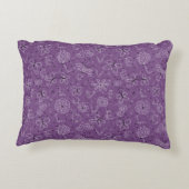 Violet Mauve Butterfly LOVE – シームレスパターン。 アクセントクッション (裏面)