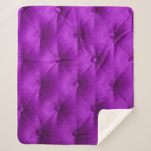 Violet purple velvet capitone textile background,  シェルパブランケット (正面)