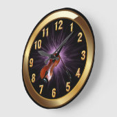 Violin~クラシックな黒の金ゴールドと紫の光の背景~ ラージ壁時計 (傾斜)