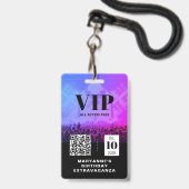 VIPオールアクセスQRコードバースデー バッジ (正面(ネックストラップ付))